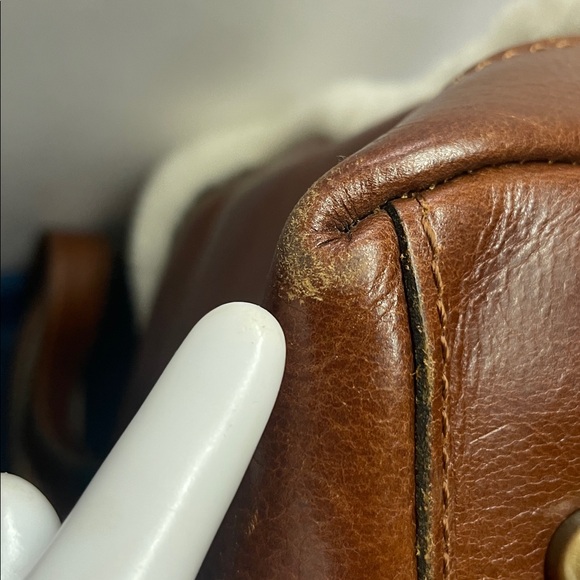 Patricia Nash ‘Bixely’ Sherpa Tote - Picture 5 of 16